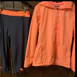 Active USA Black and Orange Leggings sz L